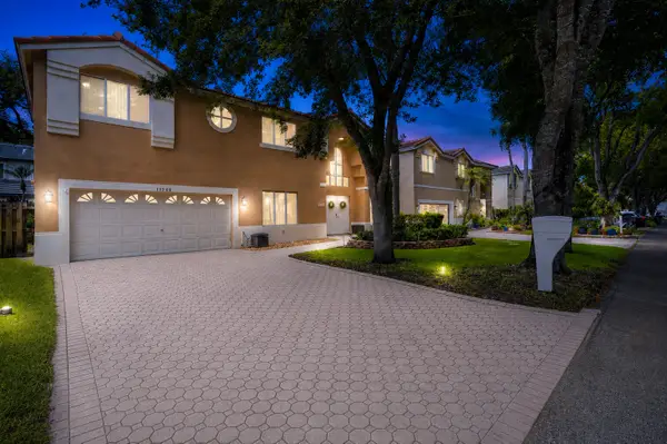 11248 Rhapsody Road, Hollywood, FL 33026