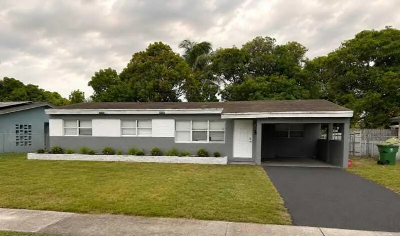 1067 Iroquois Avenue, Fort Lauderdale, FL 33312 - #1