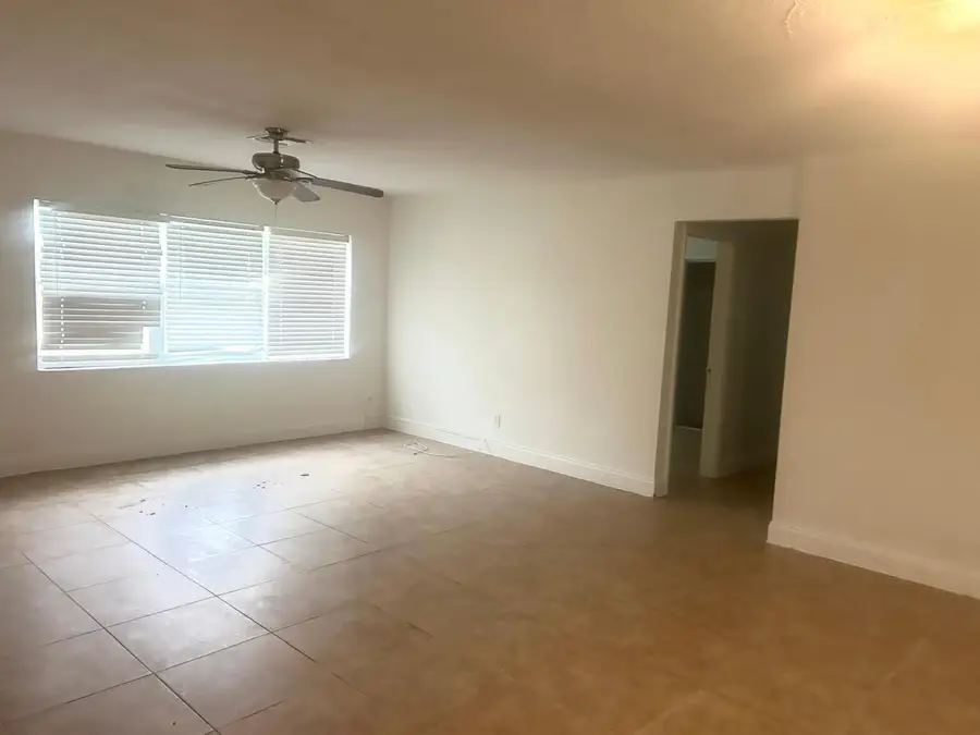 1067 Iroquois Avenue, Fort Lauderdale, FL 33312 - #2
