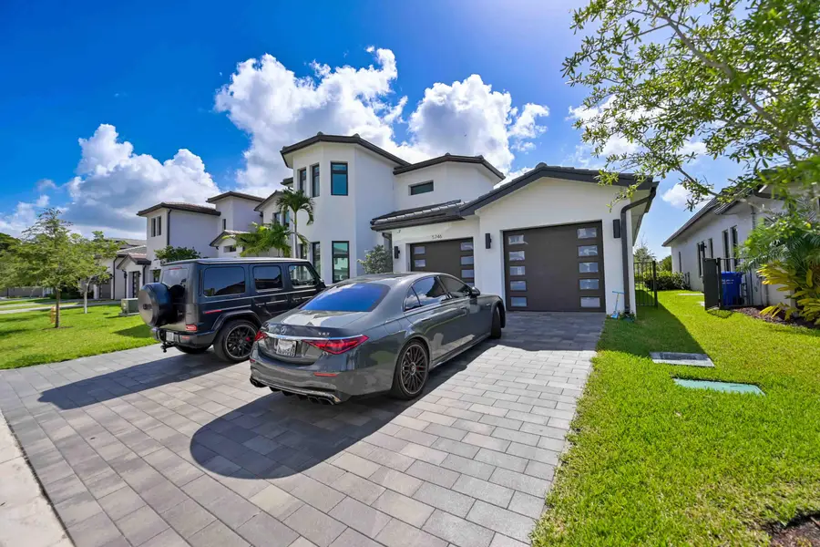 5746 Ashwood Circle W, Hollywood, FL 33312 - #3