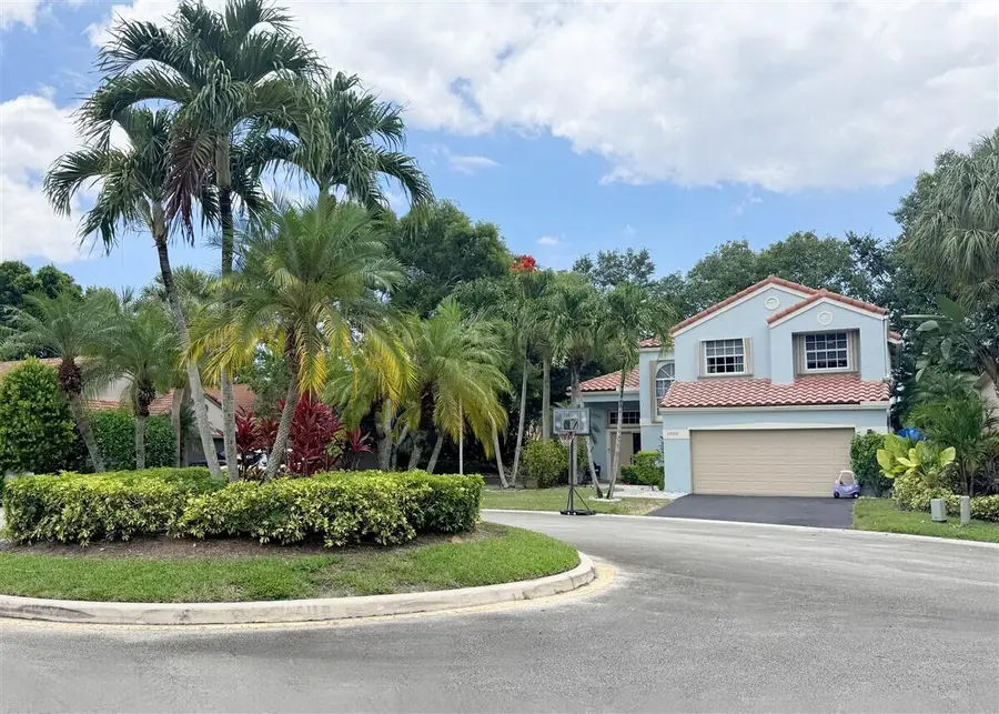 1020 NW 107th Avenue, Plantation, FL 33322 - #2