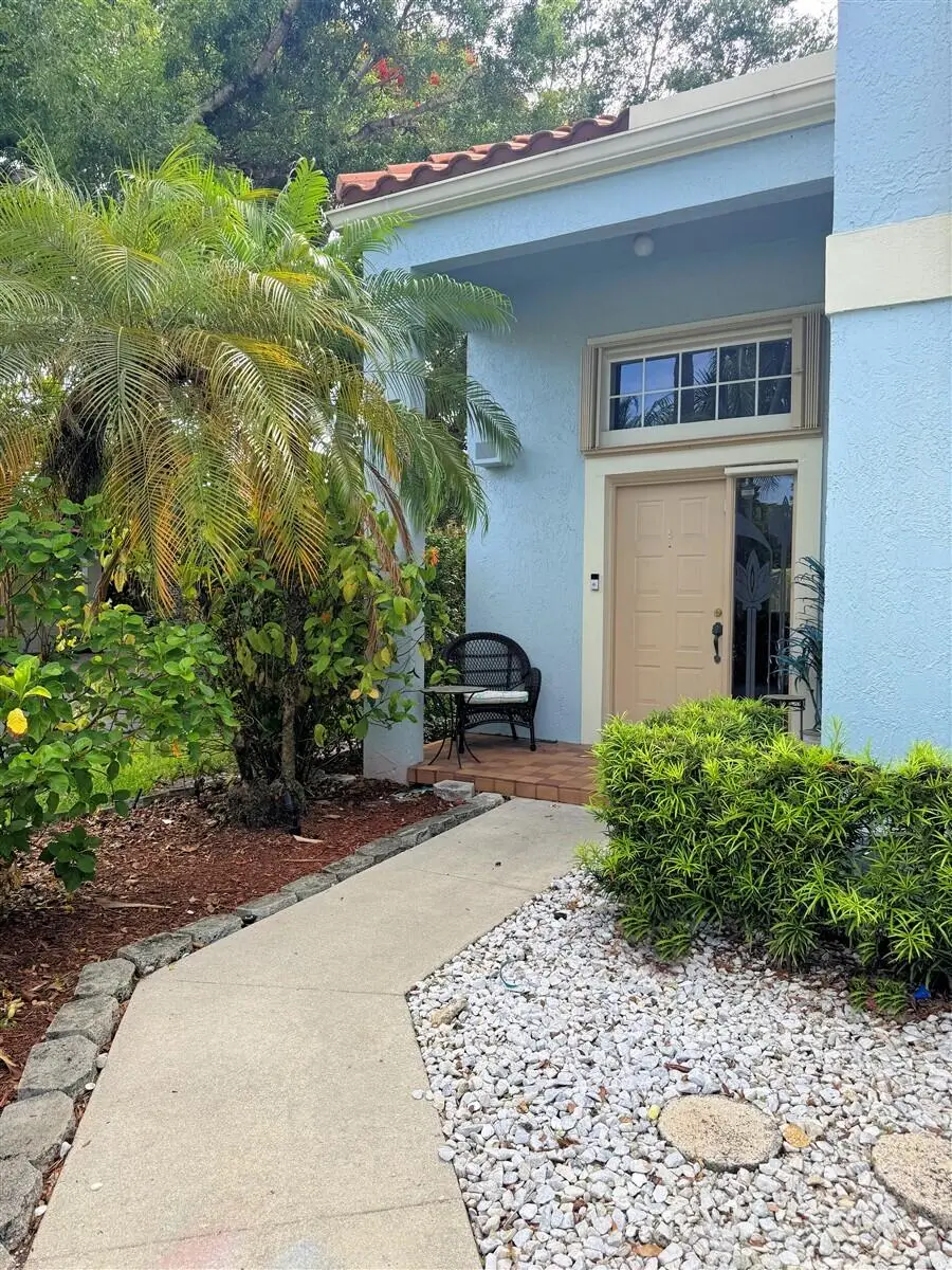 1020 NW 107th Avenue, Plantation, FL 33322 - #3