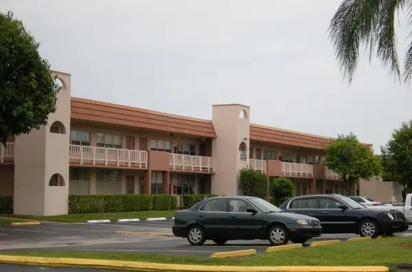 9101 Sunrise Lakes Boulevard #206, Sunrise, FL 33322