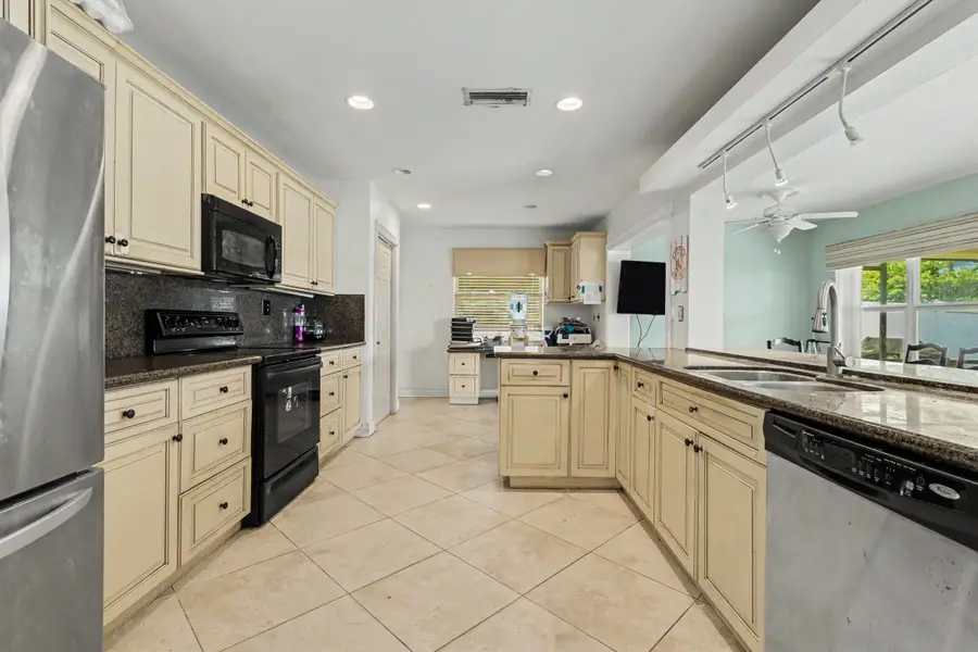 3201 Liberty Street, Hollywood, FL 33021 - #2