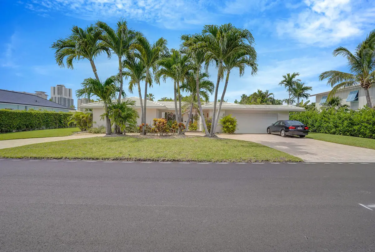 1211 Bimini Lane, Riviera Beach, FL 33404 - #1