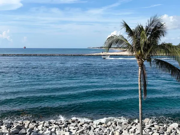 140 Inlet Way #312, Palm Beach Shores, FL 33404