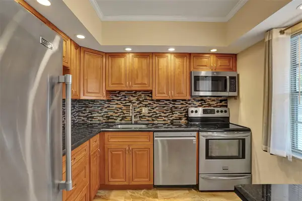 651 NW 80th Terrace #207, Margate, FL 33063