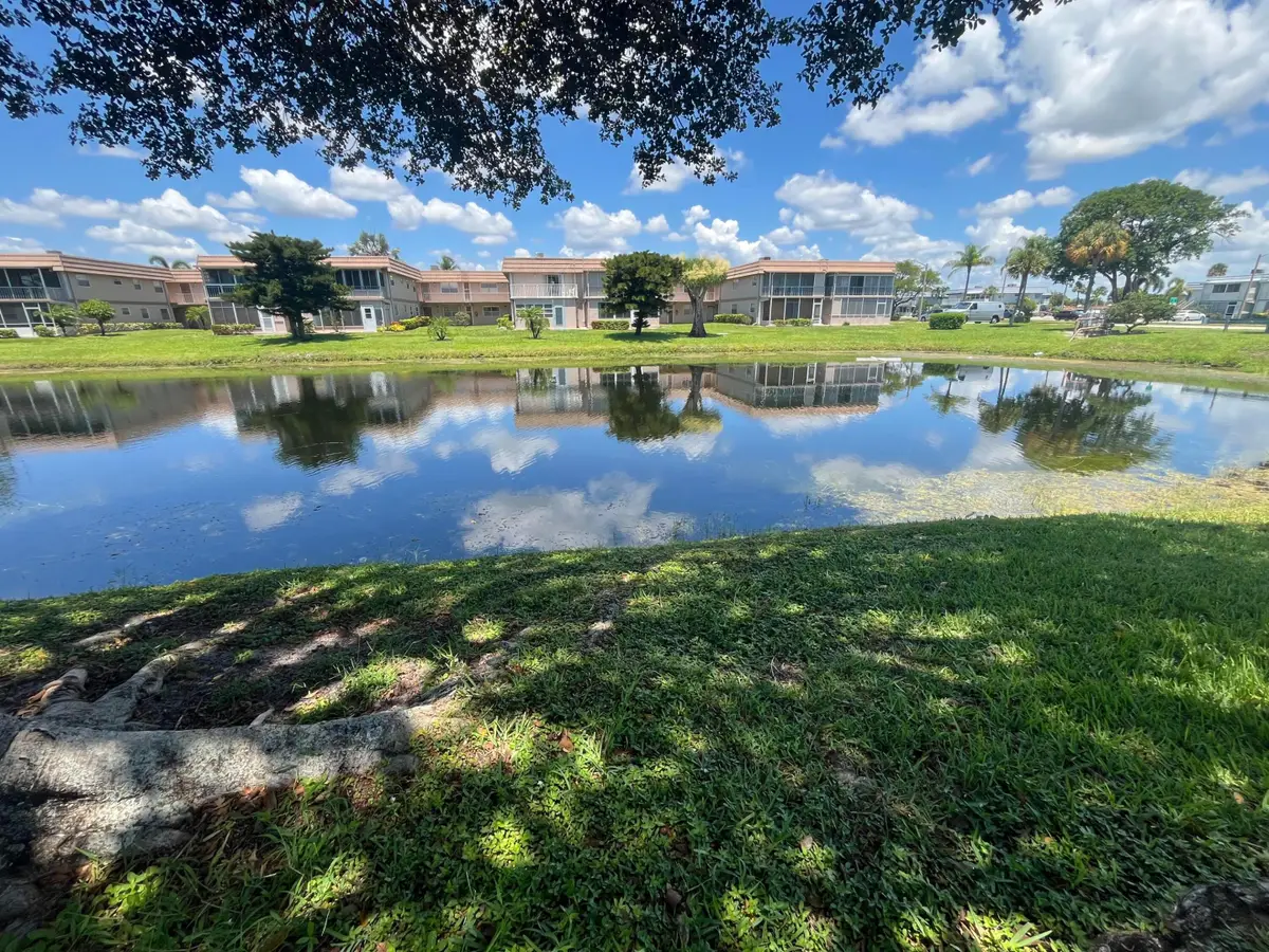 210 Valencia I, Delray Beach, FL 33446 - #1