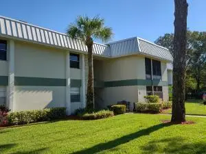 2302 Sunrise Boulevard #104, Fort Pierce, FL 34982