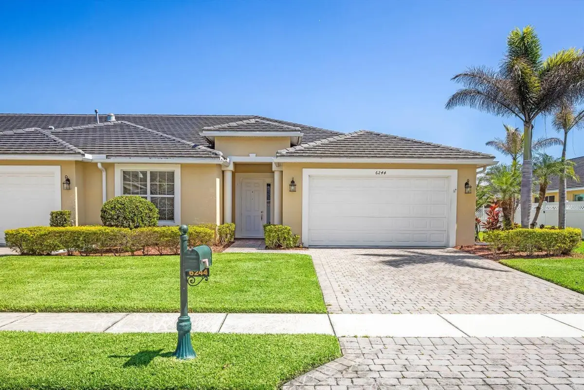 6244 NW Helmsdale Way, Port Saint Lucie, FL 34983 - #1