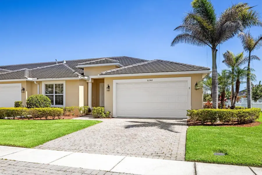 6244 NW Helmsdale Way, Port Saint Lucie, FL 34983 - #2