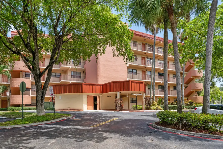 7401 NW 16th Street #102, Plantation, FL 33313 - #3