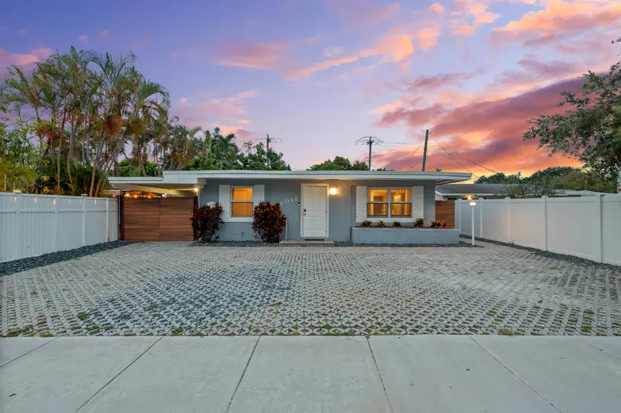 2012 SW 4th Avenue, Fort Lauderdale, FL 33315 - #2
