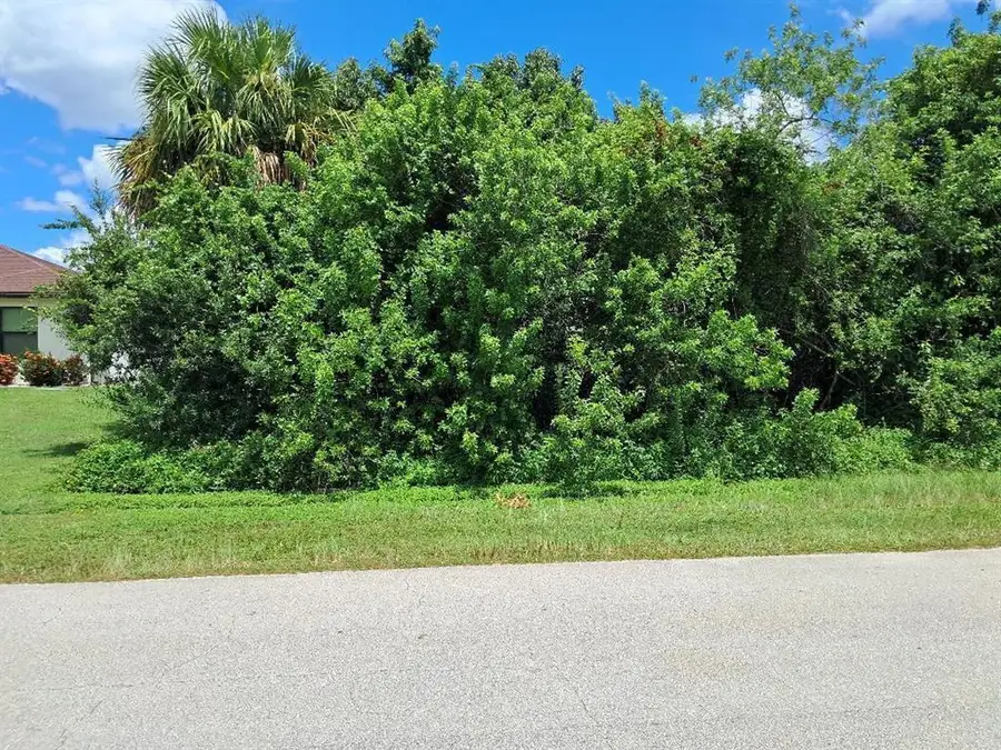 1081 SW Dartmouth Avenue Sw, Port Saint Lucie, FL 34953 - #3
