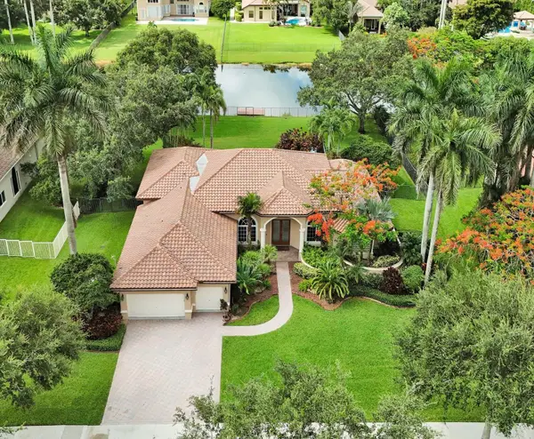 10324 SW 26th Street, Davie, FL 33324