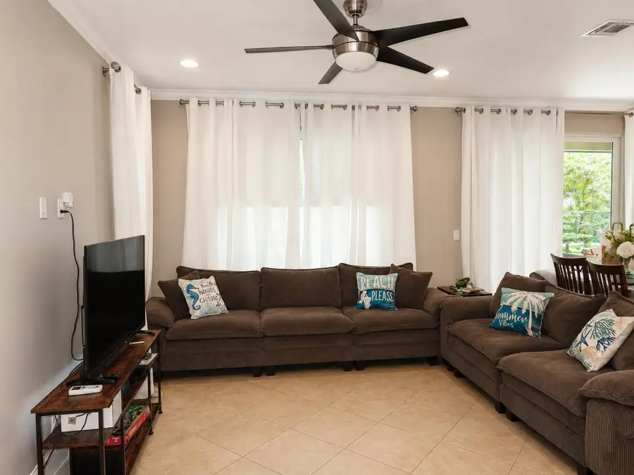 4642 Mediterranean Circle #4642, Palm Beach Gardens, FL 33418 - #3