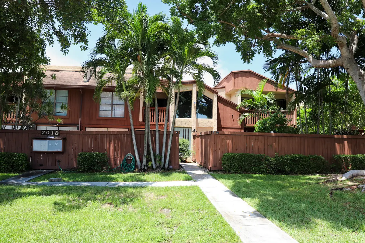 7019 SW 115th Place #F31, Miami, FL 33173 - #1