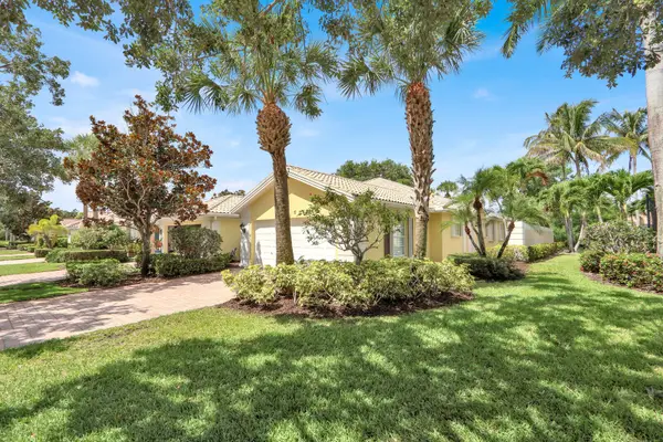 5181 Magnolia Bay Circle, Palm Beach Gardens, FL 33418