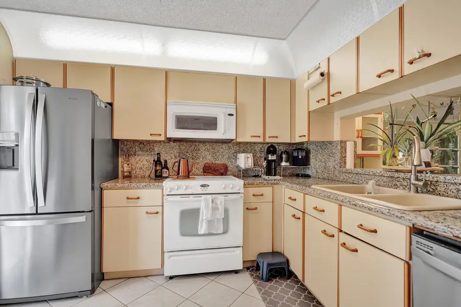 5201 W Club Circle #103, Boca Raton, FL 33431 - #2
