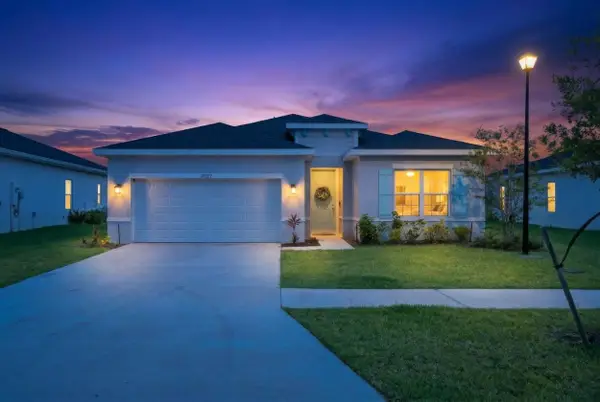 12627 SW Forli Way, Port St Lucie, FL 34987