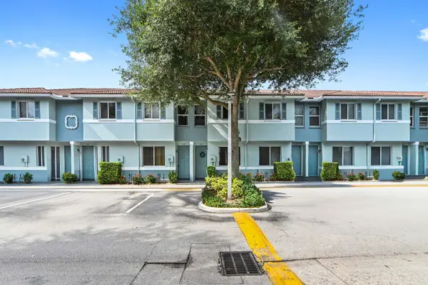 1941 Gardenia Court, Riviera Beach, FL 33404