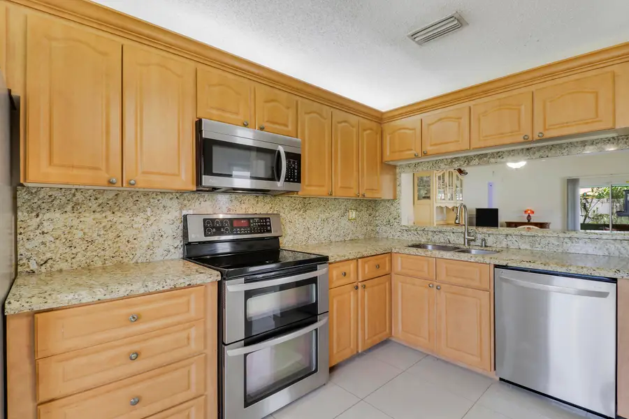 5373 Gene Circle, West Palm Beach, FL 33415 - #3