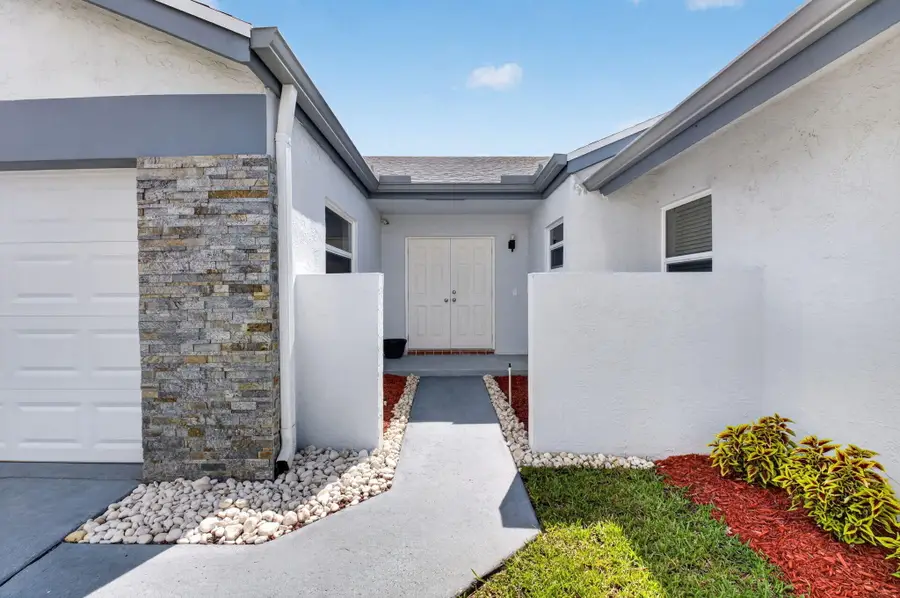 21070 Woodspring Avenue, Boca Raton, FL 33428 - #3