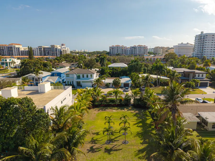 255 NE 3rd Street, Boca Raton, FL 33432 - #2
