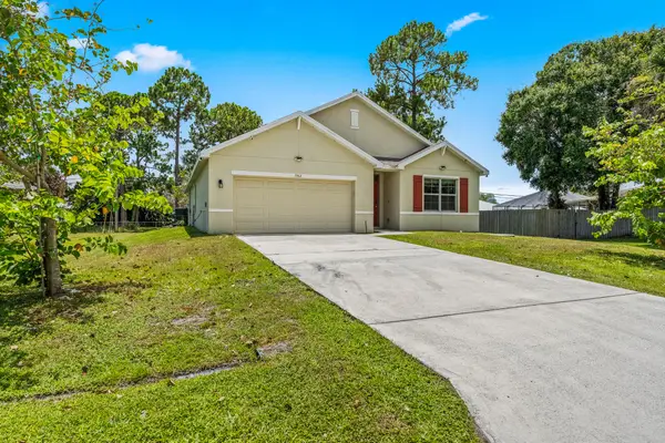 1962 SW Delmonico Avenue, Port St Lucie, FL 34953