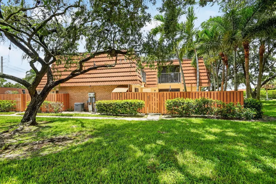 135 Heritage Way, West Palm Beach, FL 33407 - #3