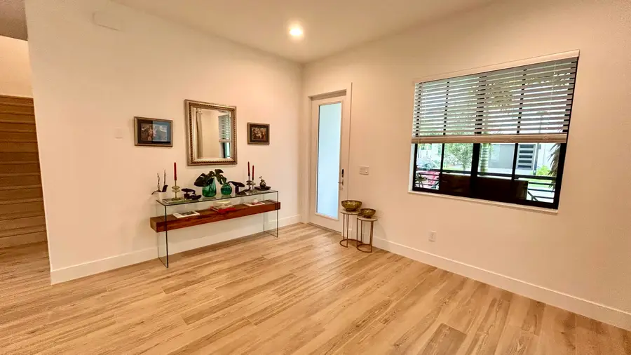1423 SW 23rd Street, Fort Lauderdale, FL 33315 - #2