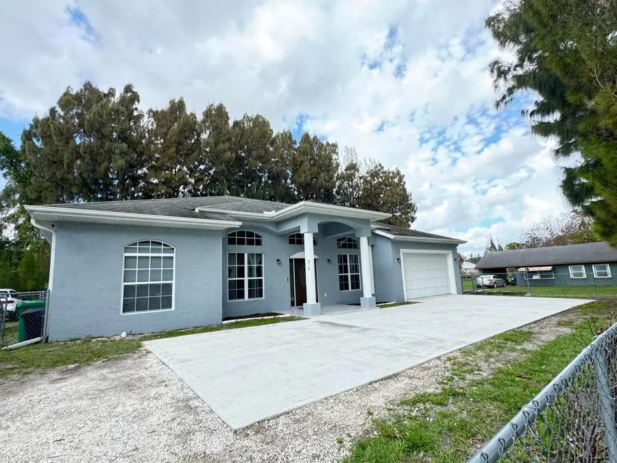 315 Kaye Street, Fort Pierce, FL 34947 - #2