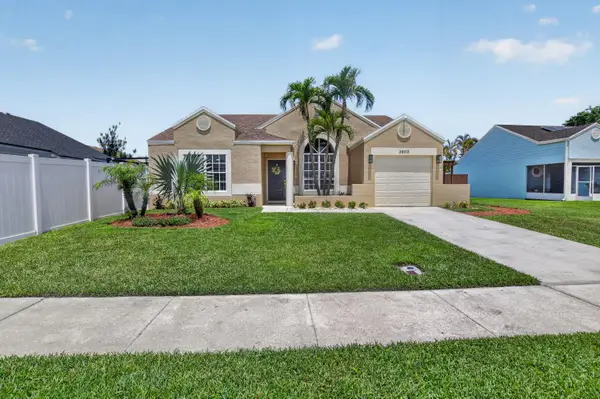 23172 Bentley Place, Boca Raton, FL 33433