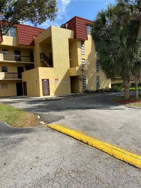 3253 Foxcroft Road #G212, Miramar, FL 33025