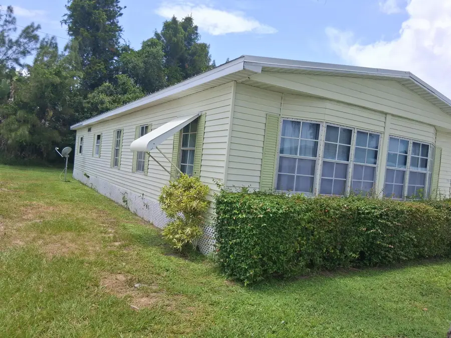 214 W Caribbean, Port Saint Lucie, FL 34952 - #3