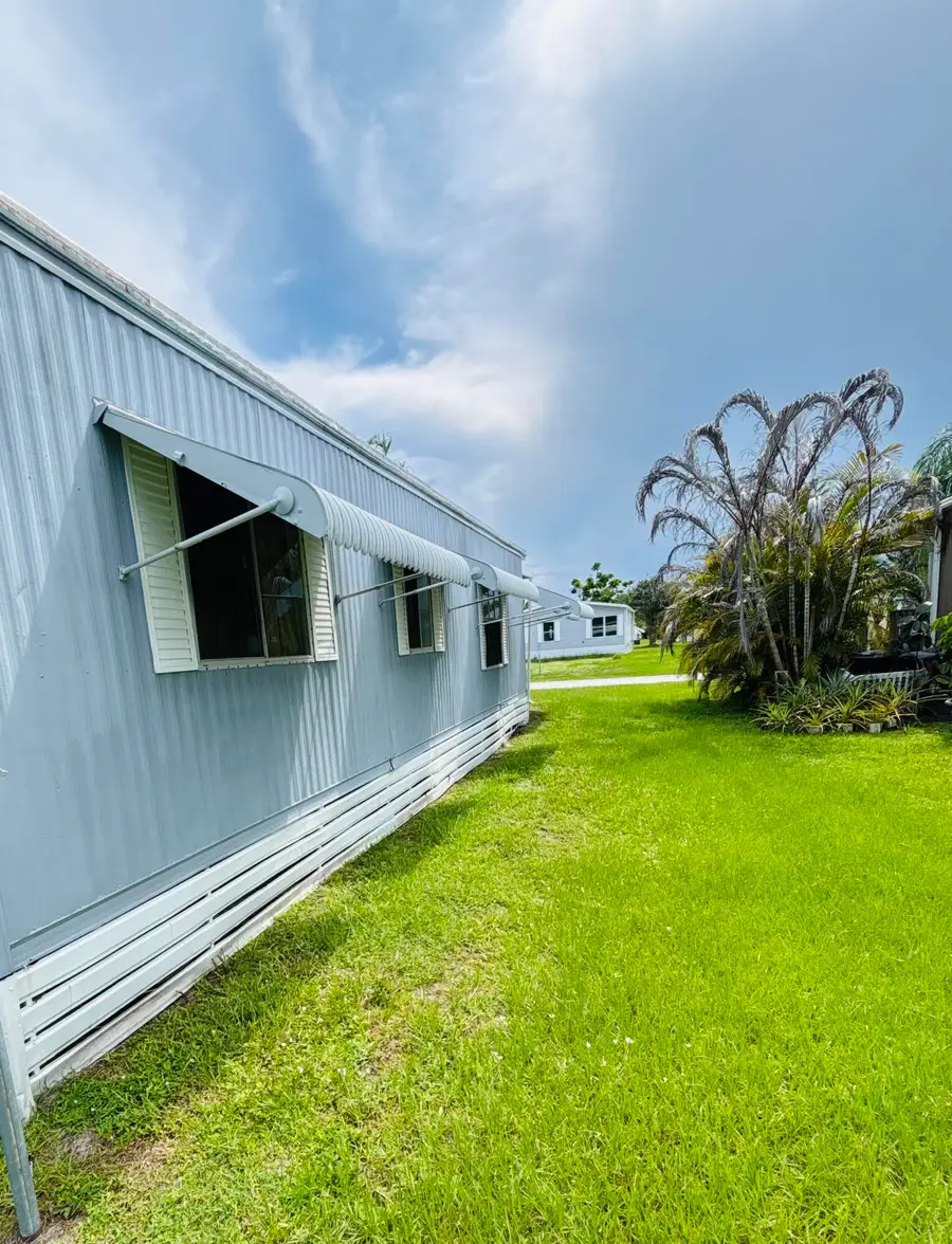 7 Valparaiso, Port Saint Lucie, FL 34952 - #2