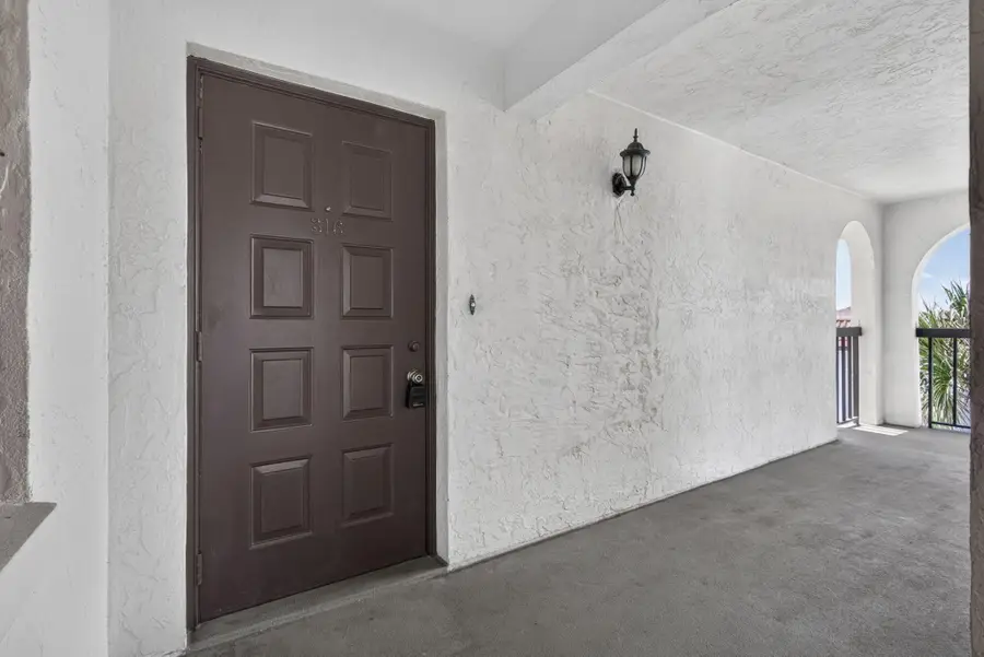 313 Lake Circle #316, North Palm Beach, FL 33408 - #3