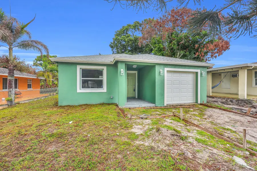 2002 Avenue M, Fort Pierce, FL 34950 - #3