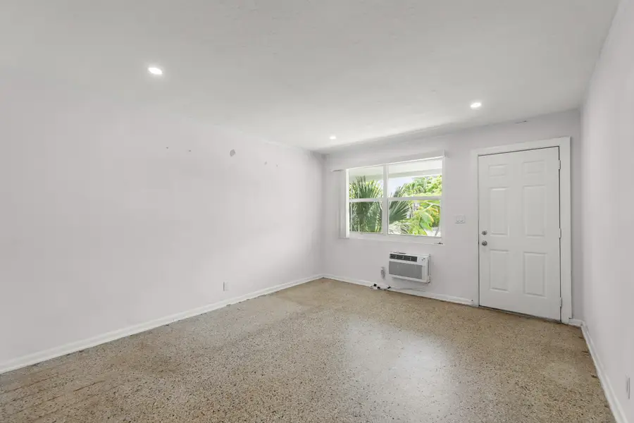 429 Lytle Street, West Palm Beach, FL 33405 - #3