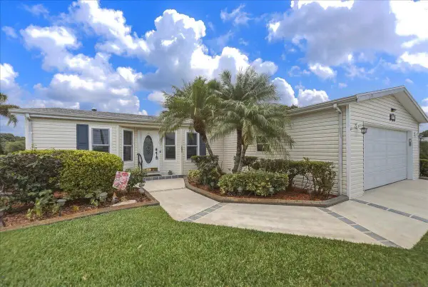 3241 Scarlet Tanager Court, Port St Lucie, FL 34952