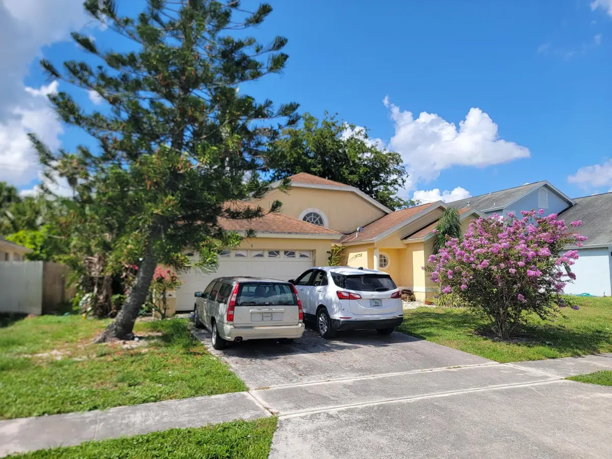 8 Meadows Park Lane, Boynton Beach, FL 33436 - #1