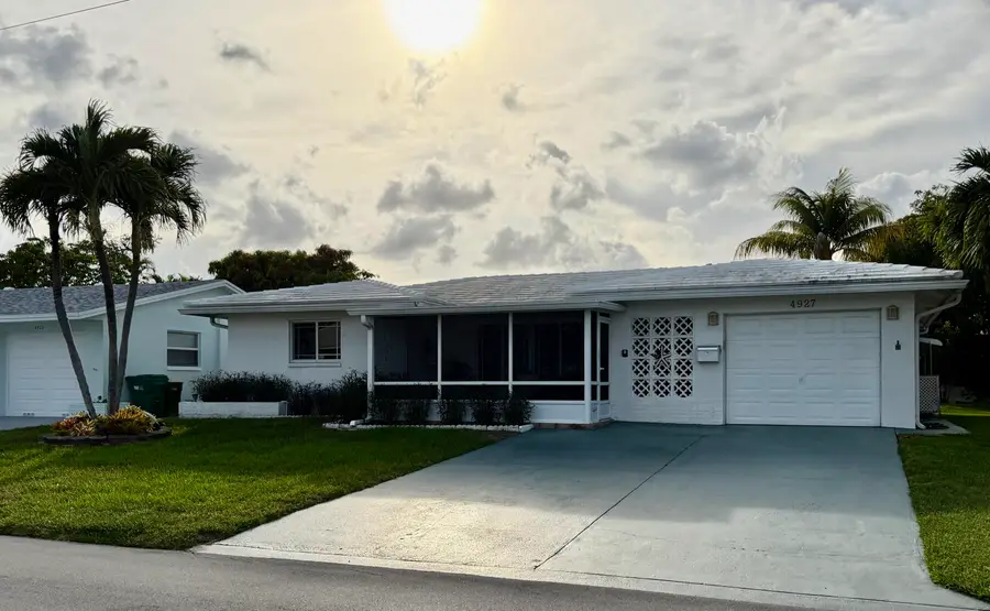 4927 NW 47th Terrace, Tamarac, FL 33319 - #2