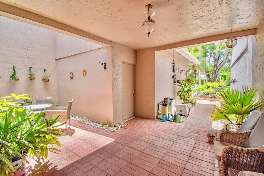 6640 Thornhill Court, Boca Raton, FL 33433 - #3
