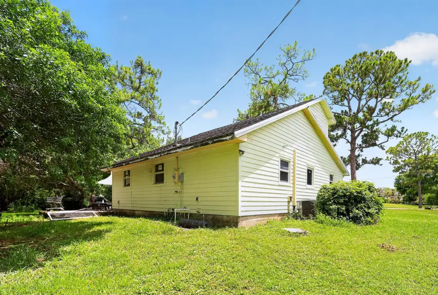 16393 E Mayfair Drive E, The Acreage, FL 33470 - #3