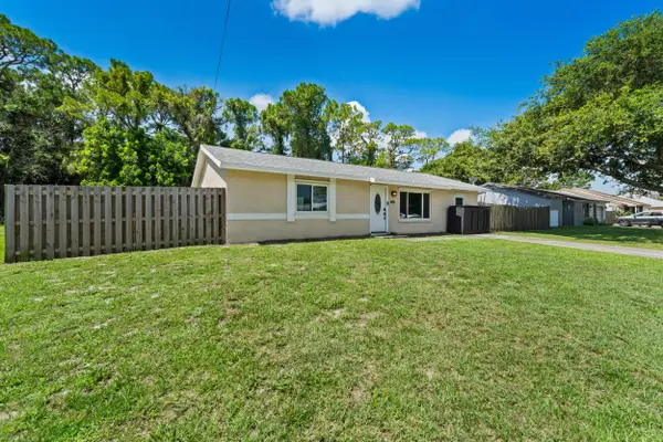745 21st Street Sw, Vero Beach, FL 32960