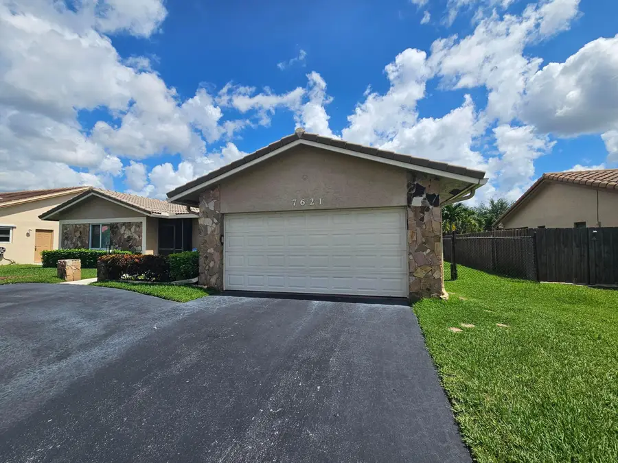 7621 NW 23rd Street, Margate, FL 33063 - #3