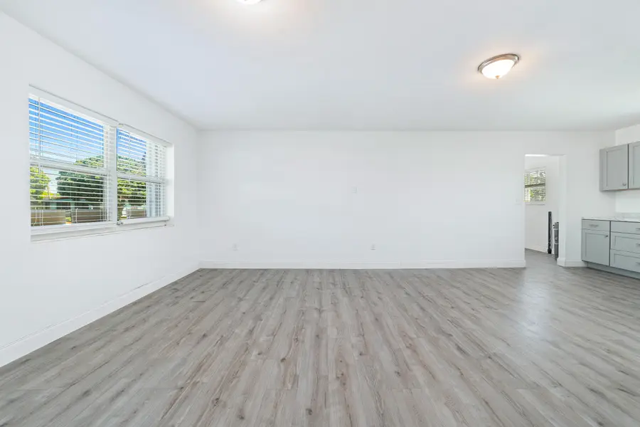 317 NW 14th Street, Belle Glade, FL 33430 - #2