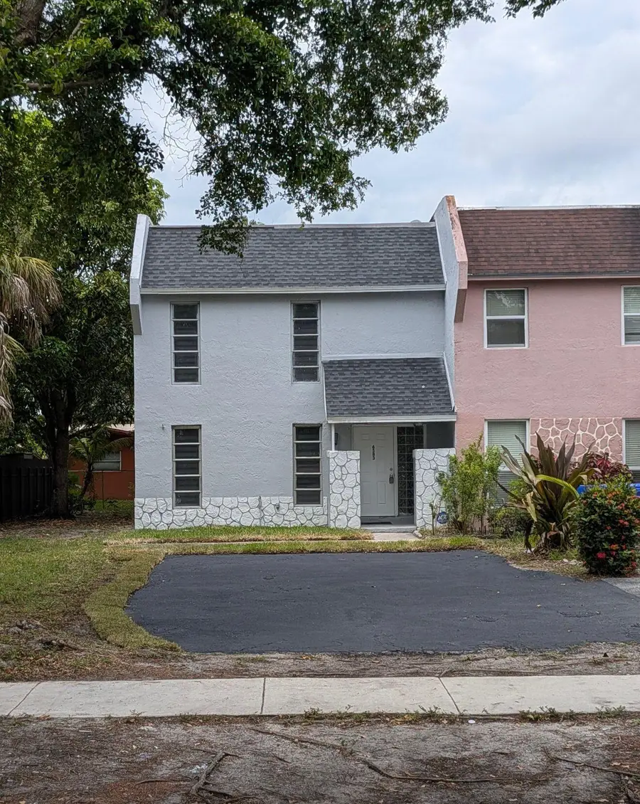 6583 Boulevard Of Champions, North Lauderdale, FL 33068 - #3