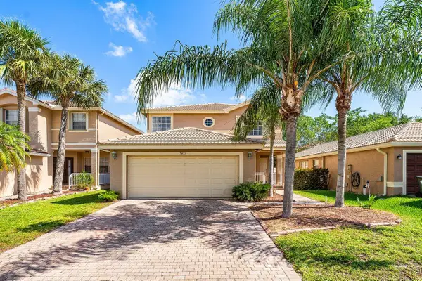 5453 Queenship Court, Greenacres, FL 33463