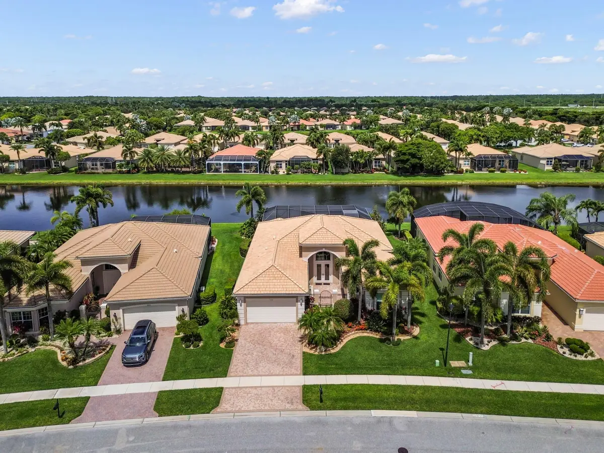 10540 Whitewind Circle, Boynton Beach, FL 33473 - #1